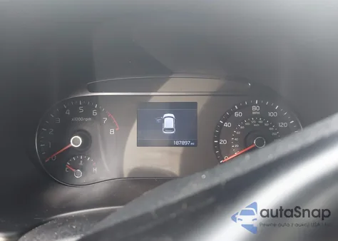 2021 Kia Soul Lx z USA, uszkodzony, nr VIN KNDJ23AU7M7785227